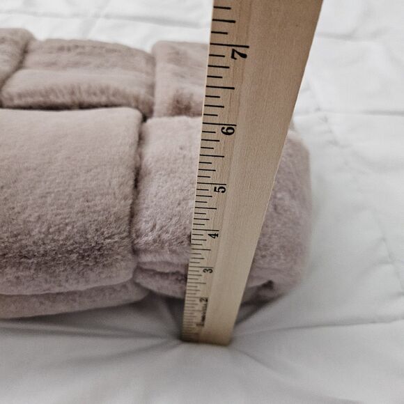 Anthropologie Fuzzy Woven Crossbody Bag Pink Faux Fur Removable Straps Clutch - Picture 11 of 11